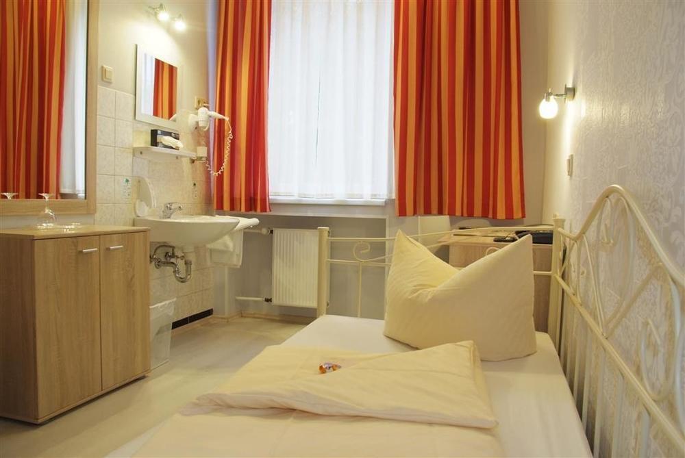 Arena Hotel Gelsenkirchen Habitación foto